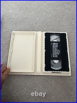 Aladdin Black Diamond Clamshell VHS Video Retro Rare Walt Disney Classic Tape