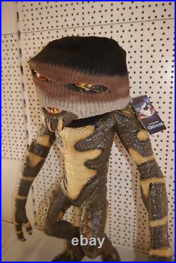 Gremlins Bandit Gremlin Puppet Prop With Mask 61cm Trick or Treat Studios