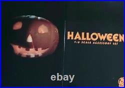 HALLOWEEN (1978) 16 SCALE ACCESSORY PACK (made for 12 figure) (Trick or Treat)