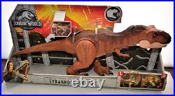 Jurassic World Super Colossal Velociraptor Blue + Thrash N Throw T-Rex MIP