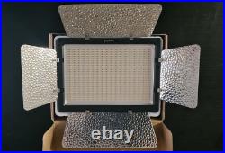 YONGNUO YN900 LED Light Panel Studio Lamp for Photo / Video & Softbox RRP £300